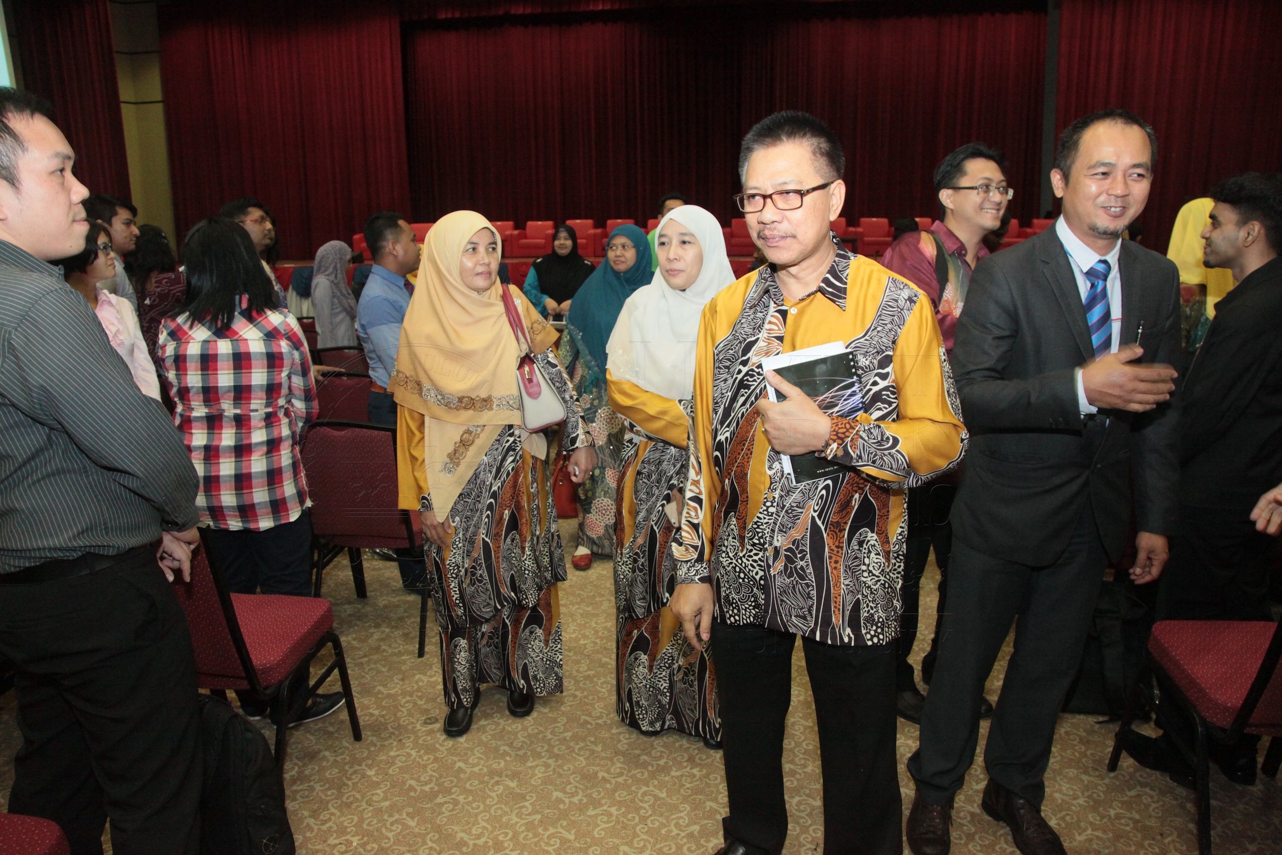 PRO16 16 siswazah IMG 0239